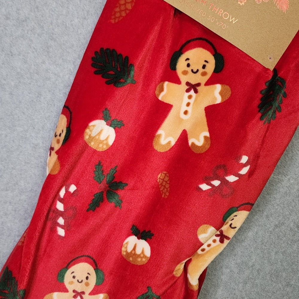 Christmas Gingerbread Man Throw Blanket Candy Cane Red Artisan 50x70 Baking NEW